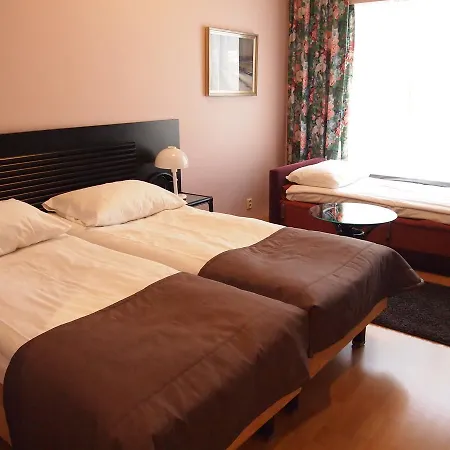 Hotelli Lohja 3*