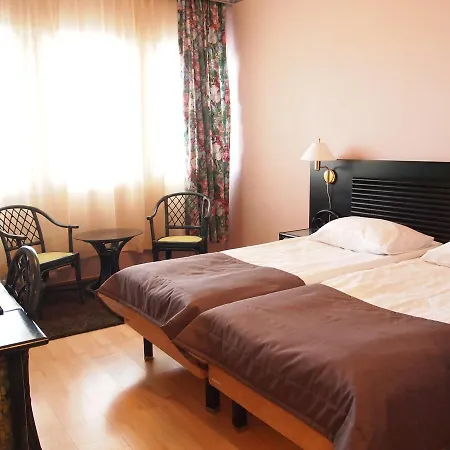Hotelli Lohja فندق 3*