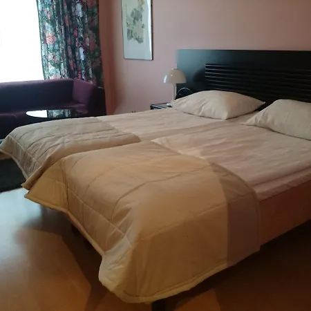 Hotel Hotelli Lohja 3*