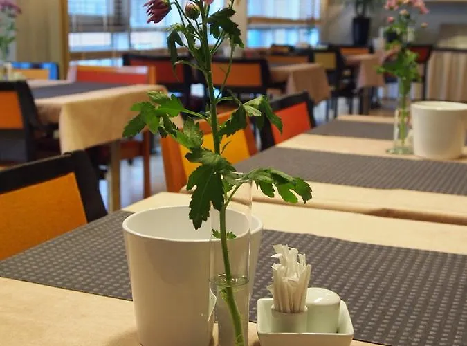 洛赫亚酒店 Lohja