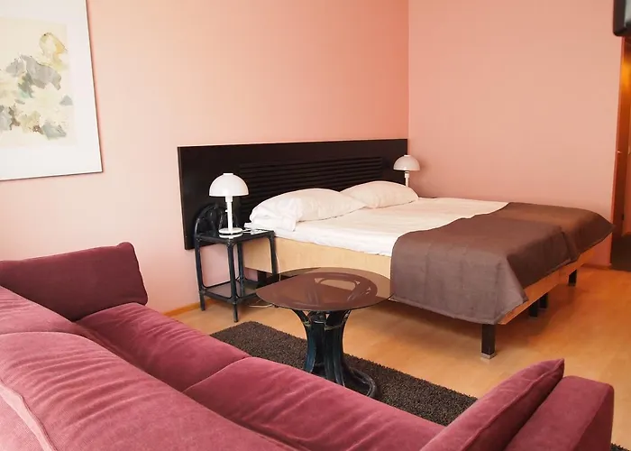 洛赫亚酒店 3* Lohja